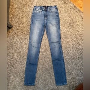 Hollister Skinny Jeans